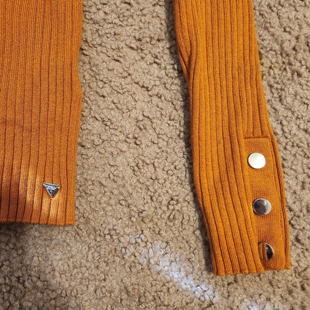 Brand New. Guess Orange Sleeve Shirt. - Picture 3 of 3